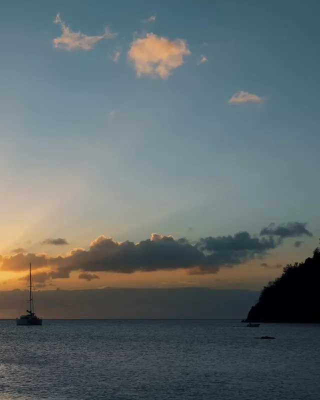 Coucher de soleil sur la mer en Corse