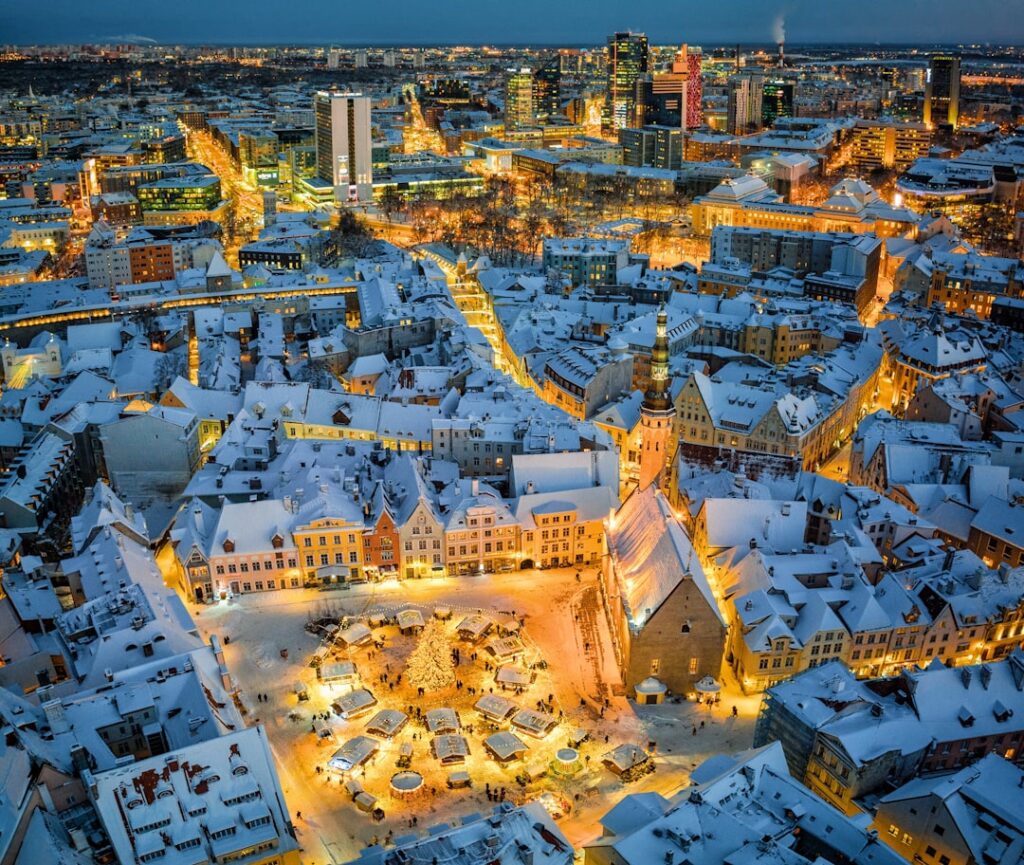 Image de couverture de l'itinéraire Étudiants à Tallinn, 5 jours en mai : vieille ville, Telliskivi créatif et escapade côte à petit prix