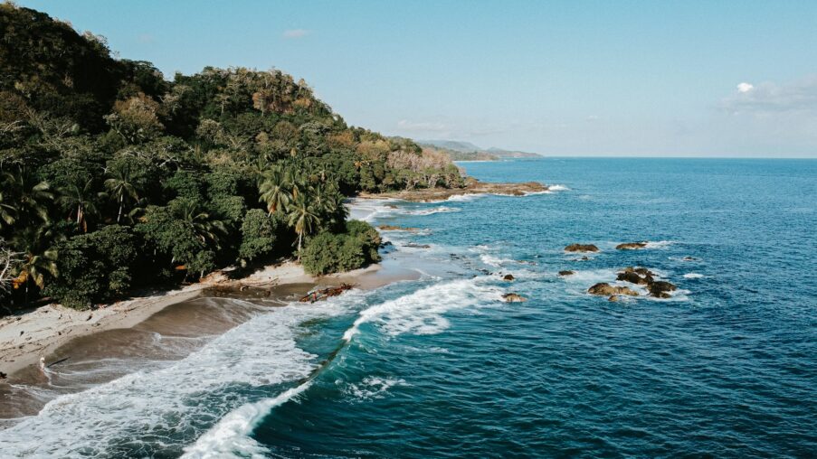 Costa Rica 2026 : volcans, forêts tropicales et plages — le guide éco-aventure complet