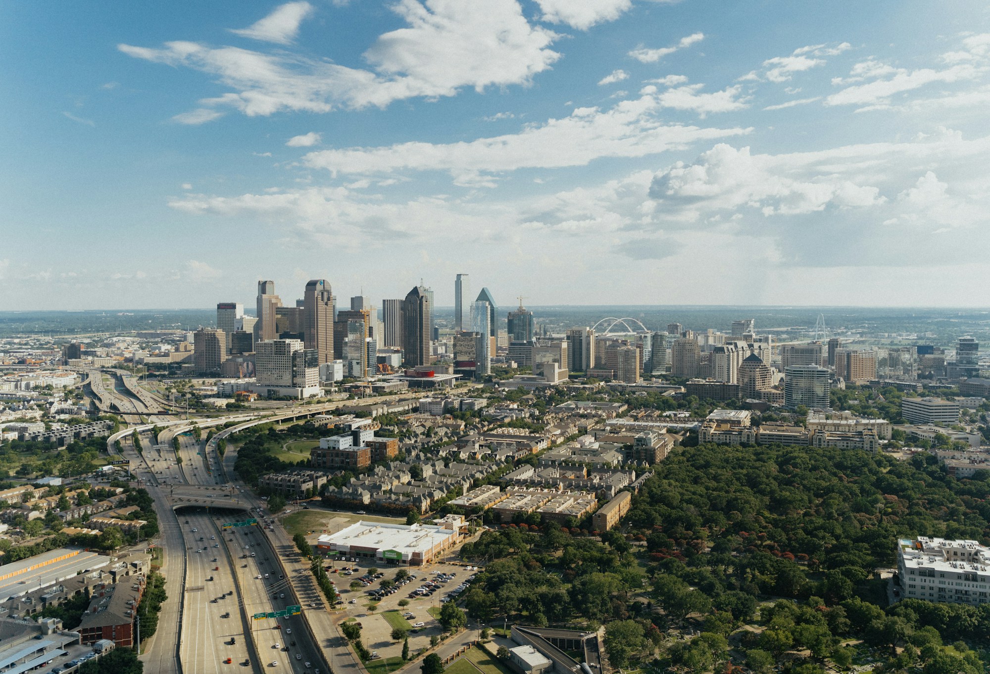 Skyline de Dallas au Texas avec ses gratte-ciels