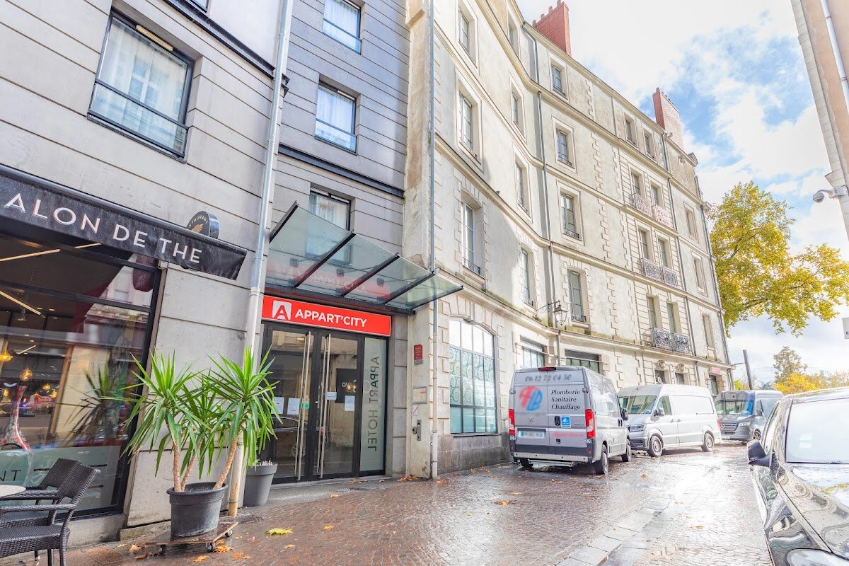 Appart'City Confort Nantes Centre – 4, rue des Petites Écuries, 44000 Nantes (photo 1)