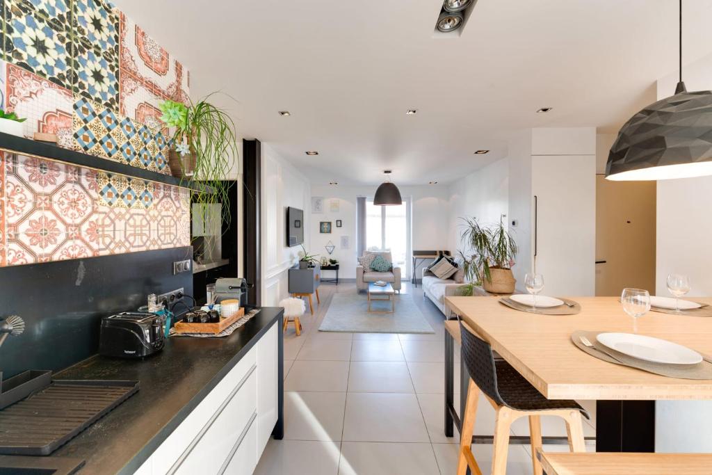 Appartement 3 chambres avec WiFi et parking pour 6 personnes – Avenue de Loverchy, 74000 Annecy (photo 1)