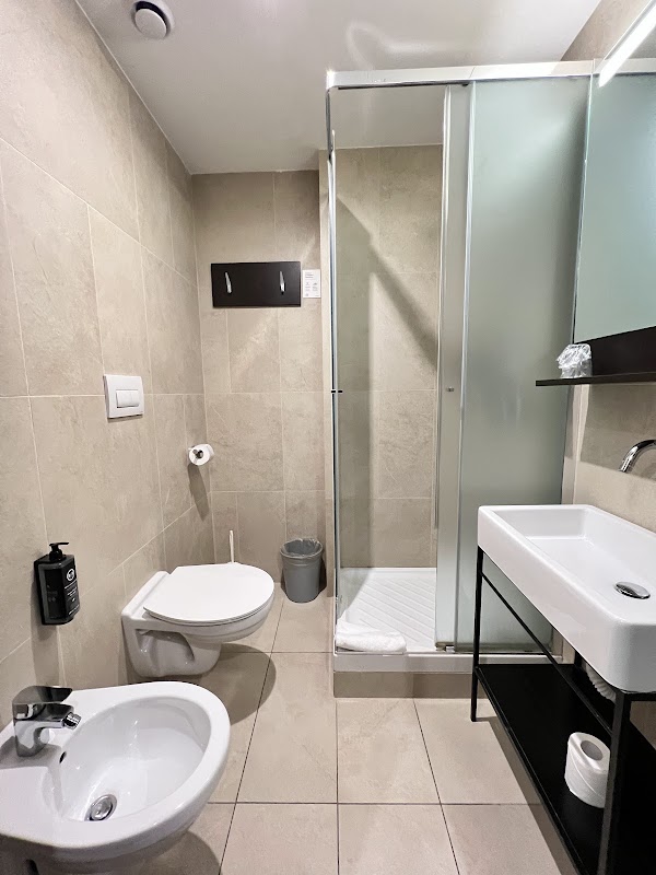 B&B Hotel Milano Central Station – Via Napo Torriani, 9, 20124 Milano, Italie (photo 3)