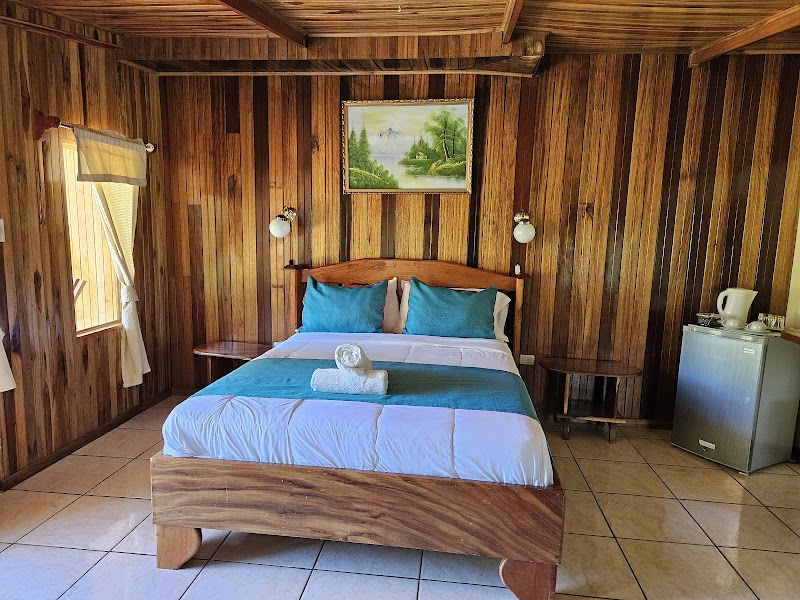 Belcruz B&B – 75 Mts Norte De La Iglesia De Cañitas, Monteverde, Puntarenas, Costa Rica (photo 2)