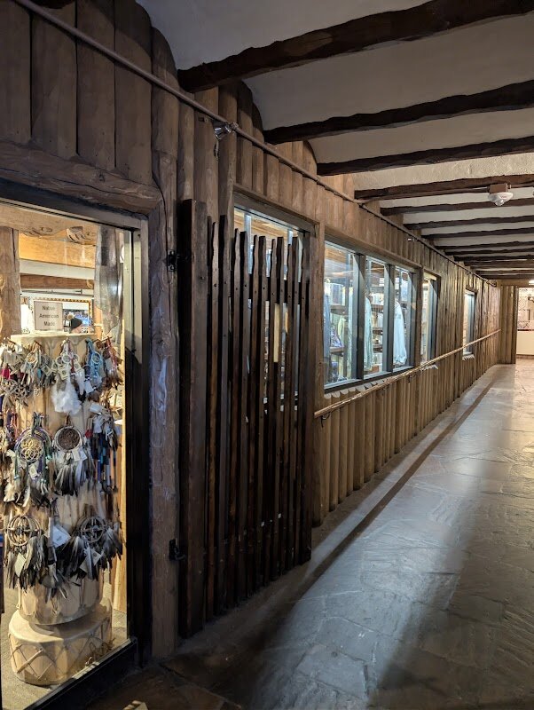 Bright Angel Lodge – Grand Canyon South Rim (photo 1)