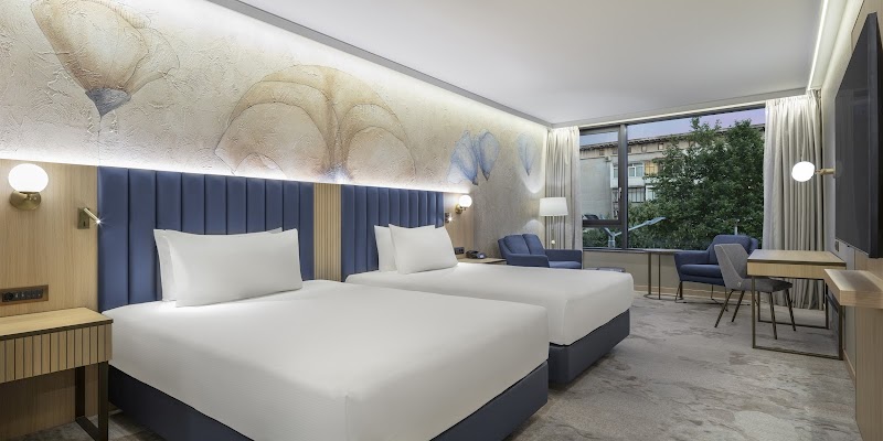 DoubleTree by Hilton Plovdiv Center – Saint Petka Square 1, 4000 Plovdiv (photo 2)