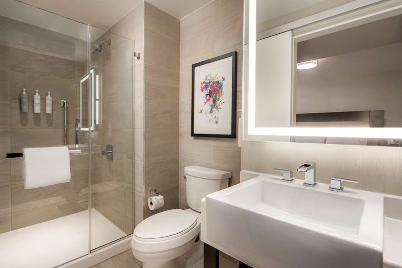 Embassy Suites by Hilton New York Manhattan Times Square – Midtown Manhattan (photo 3)