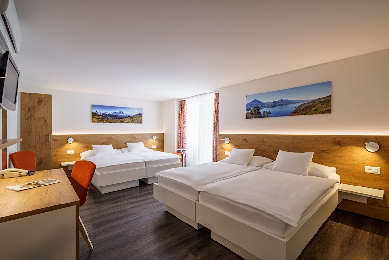 Hotel Bernerhof Interlaken – Interlaken (photo 2)