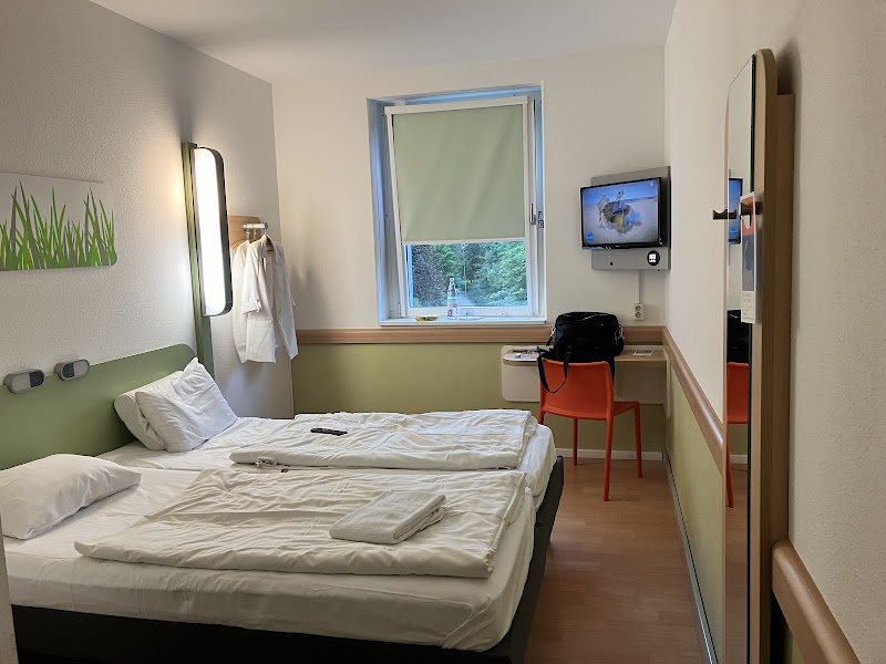 ibis budget Berlin Alexanderplatz – Mollstrasse 30-31, 10249 Berlin-Friedrichshain (photo 2)