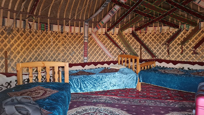 Safari Yurt Camp - Yourte dans le désert de Kyzylkoum – 3X64+PCJ, Usen-Kuduk, Navoiy viloyati, Ouzbékistan (photo 2)