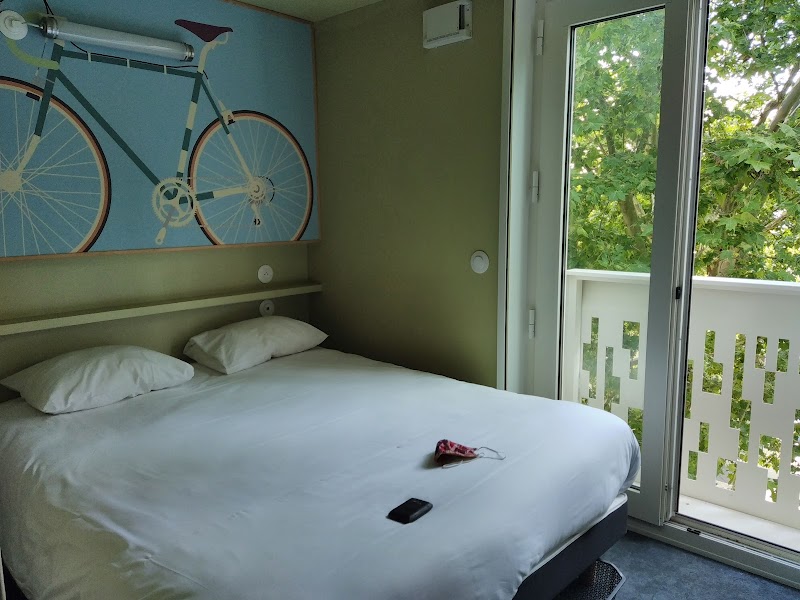 The People - Tours – 27 Rue de la Préfecture, 37000 Tours (photo 2)