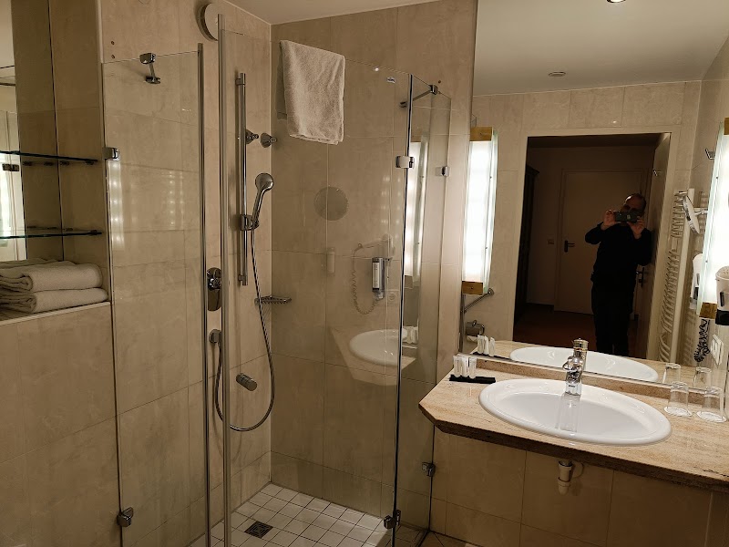 Victors Residenz Hotel Berlin – Am Friedrichshain 17, 10407 Berlin-Prenzlauer Berg (photo 3)