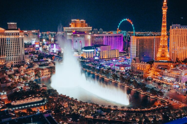 Las Vegas 2026: The Sphere, New Hotels & Shows — Complete Guide