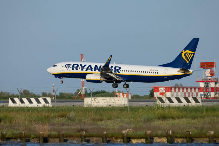 Ryanair, easyJet, Wizz Air été 2026 : toutes les nouvelles routes low-cost et comment les trouver