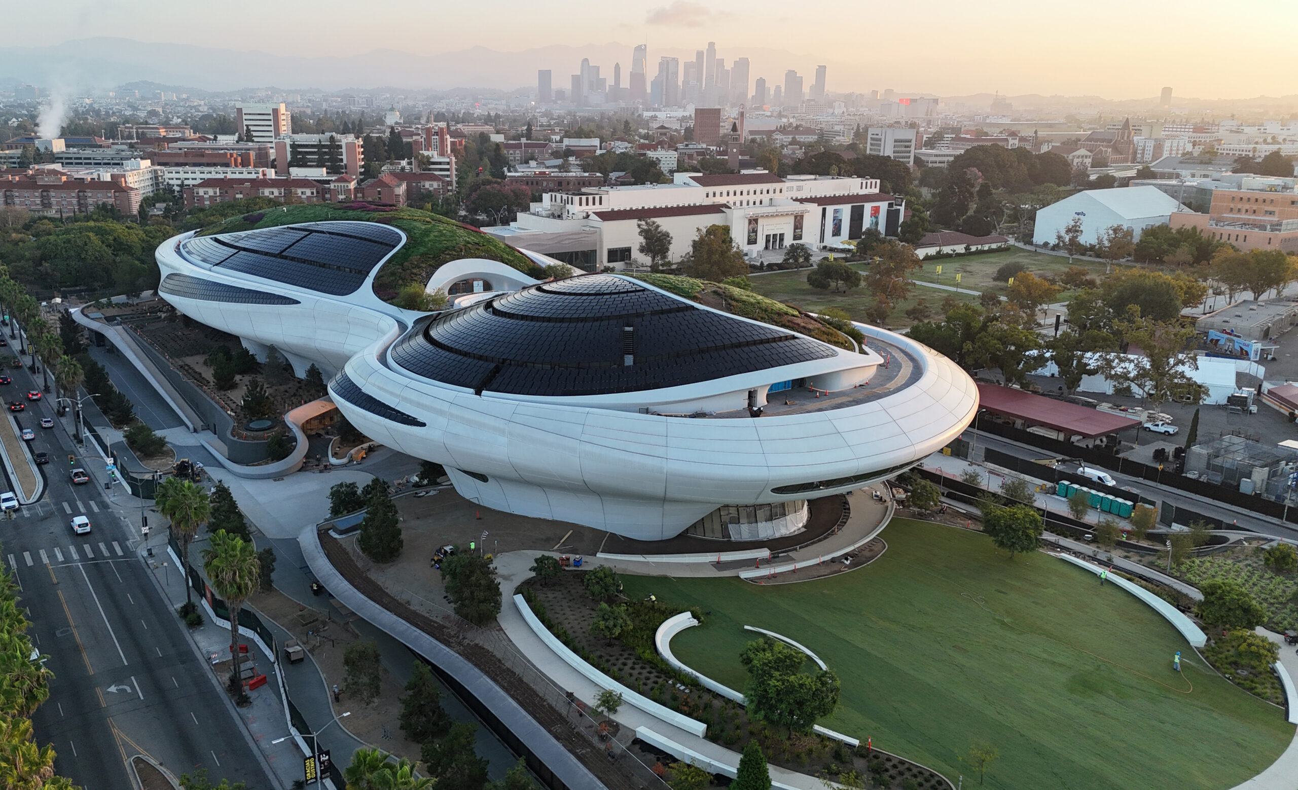 Los Angeles modern architecture and skyline