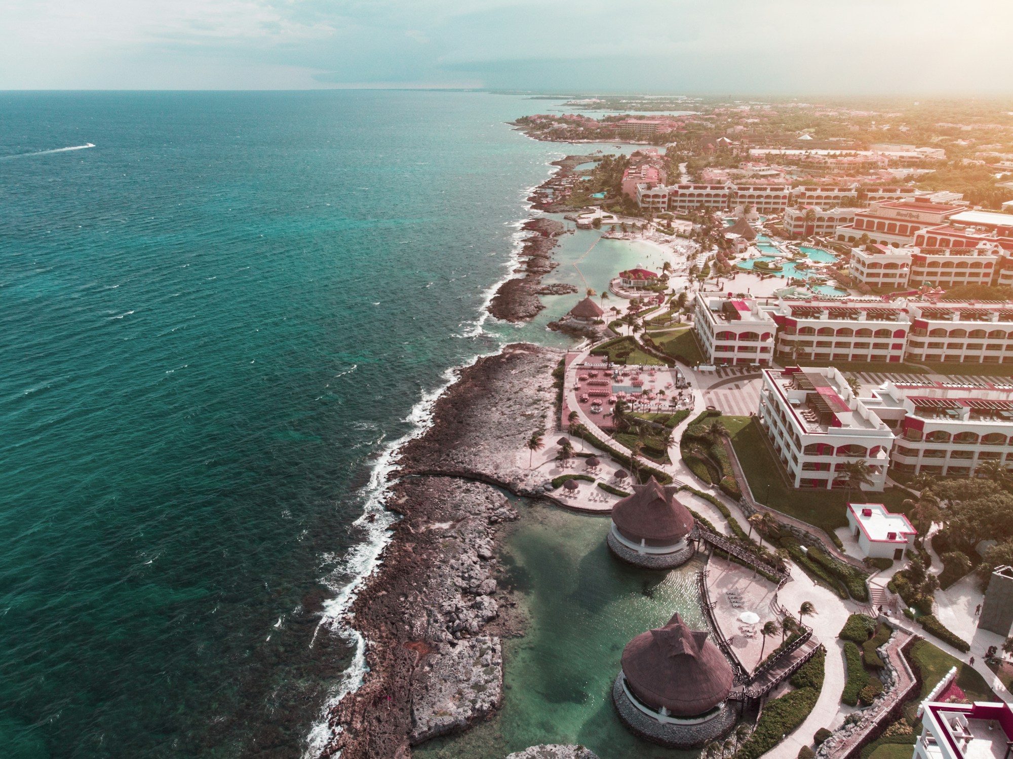 Lagune tropicale de la Riviera Maya au Mexique