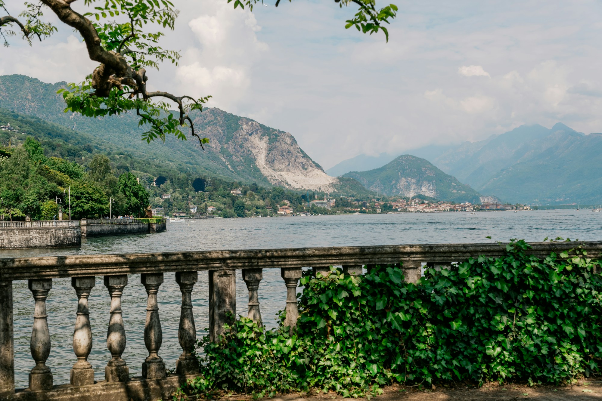 Vista sul Lago Maggiore e le Isole Borromee da Stresa
