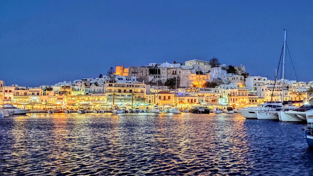 Voyage créatif en famille : 10 jours en Grèce (Naxos/Paros) depuis Nantes