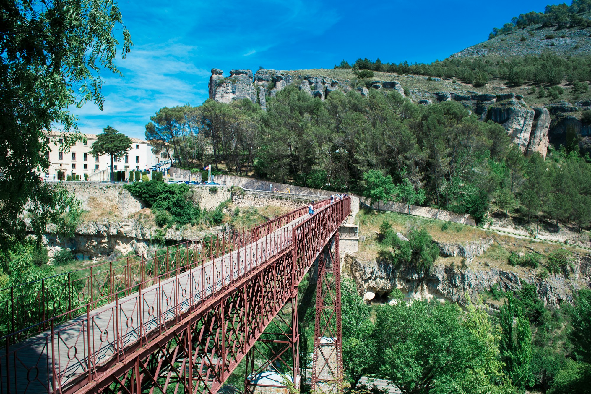 Train traversant un pont en Espagne, corridor méditerranéen Murcie-Almería