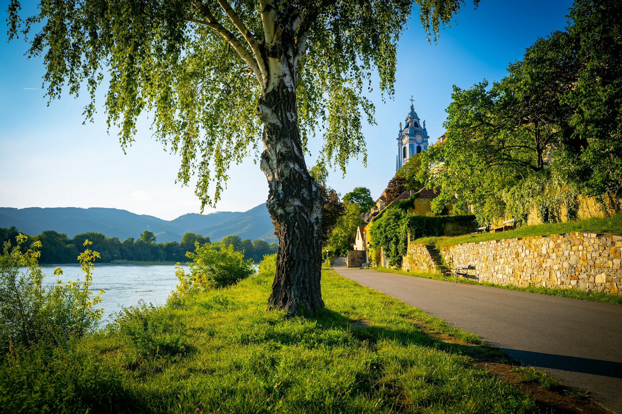 Wachau Valley with Stift Dürnstein on the banks of the Danube, Austria