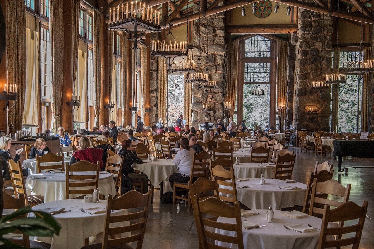 Ahwahnee Dining Room – The Ahwahnee Hotel, Yosemite Valley (photo 1)