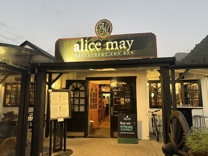 Alice May Restaurant – Cron Street, Franz Josef, Nouvelle-Zélande (photo 2)