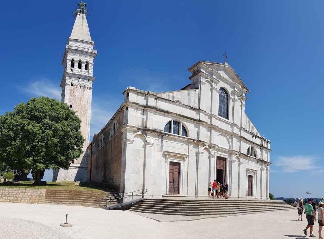 Ascension de la tour de Saint-Euphémie – Église Saint-Euphémia, Rovinj Old Town (photo 1)