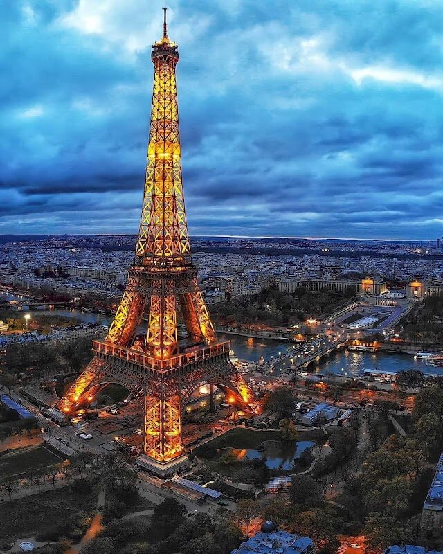 Ascension de la Tour Eiffel – Champ de Mars, 5 Avenue Anatole France, 75007 Paris (photo 1)