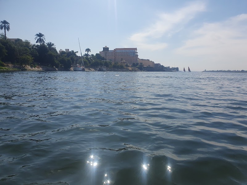 Balade en felouque sur le Nil – Embarcadère près de l'hôtel, Corniche El Nil, Louxor, Égypte (photo 3)