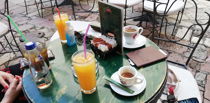 Bandiera Café – Old Town Kotor (photo 2)