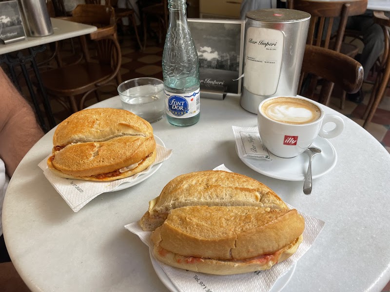 Bar Imperi – Ciutadella, Minorque (photo 3)