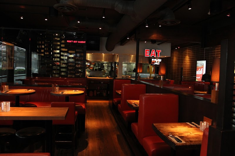 Browns Socialhouse – 109 Lonsdale Avenue, North Vancouver (photo 3)