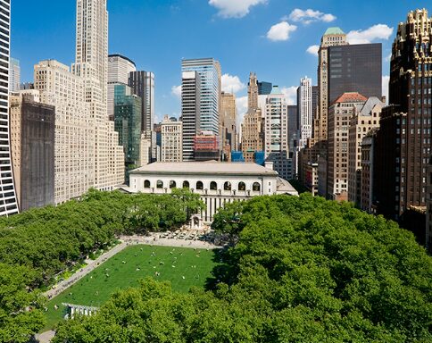 Bryant Park - Quick executive walk – Bryant Park - Midtown Manhattan (photo 1)