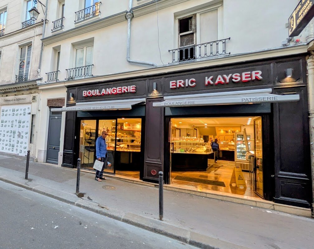 Café/Boulangerie à Saint-Germain-des-Prés – Quartier Saint-Germain, 6ème arrondissement (photo 1)