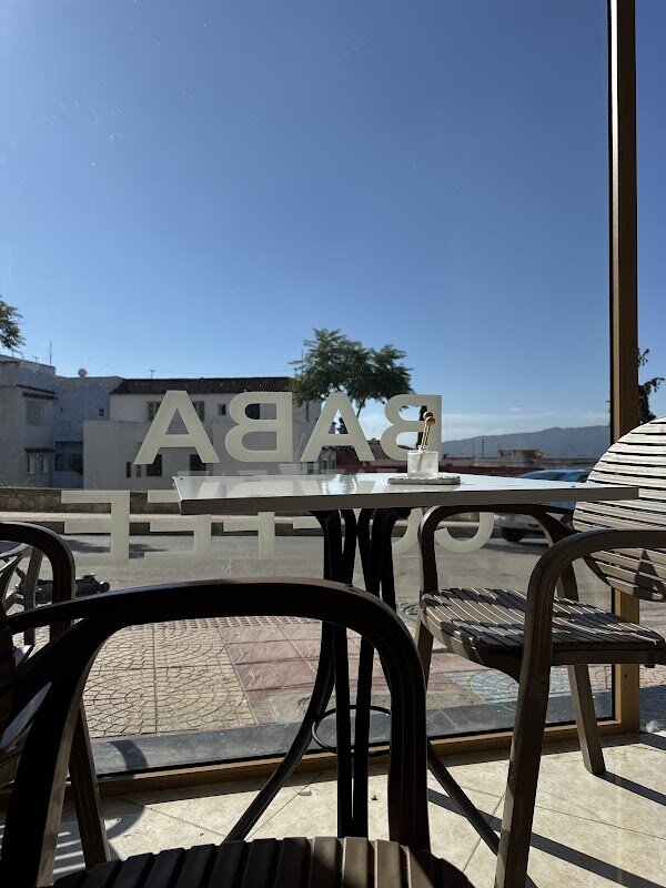 Café traditionnel – Marché central de la médina, Chefchaouen (photo 1)