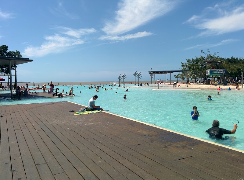 Cairns Lagoon - Free Public Swimming – Cairns Esplanade, QLD, Australie (photo 3)