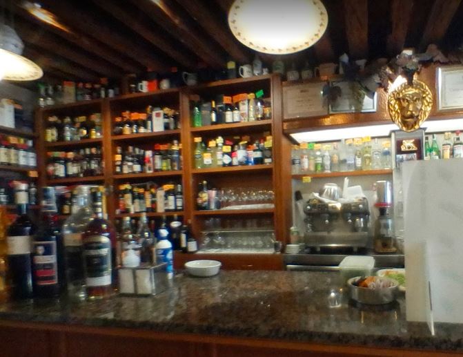 Cantina Schiavi – Dorsoduro, Venise (photo 1)