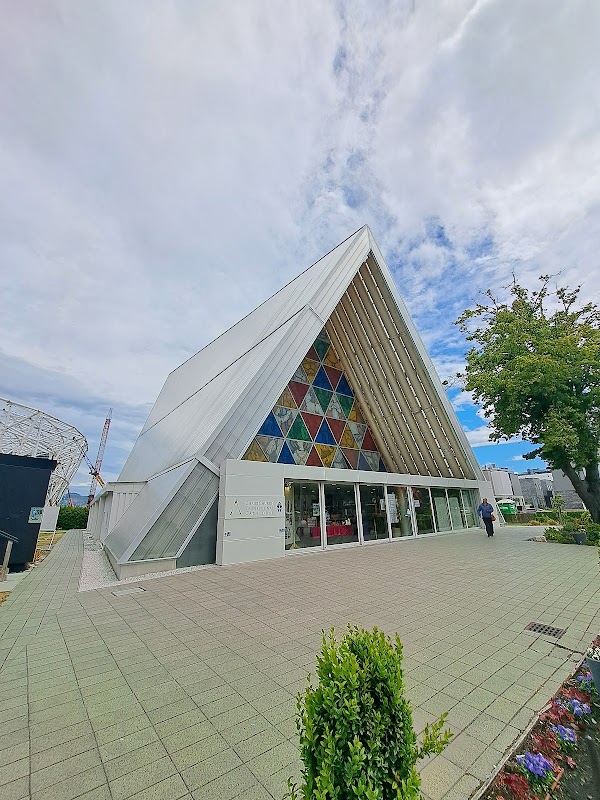 Cardboard Cathedral – 234 Hereford Street, Christchurch, Nouvelle-Zélande (photo 2)