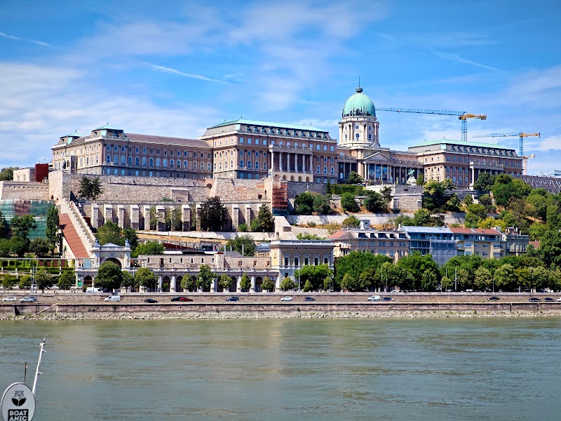 Château royal de Buda et Bastion des Pêcheurs – District I, Budapest (photo 2)