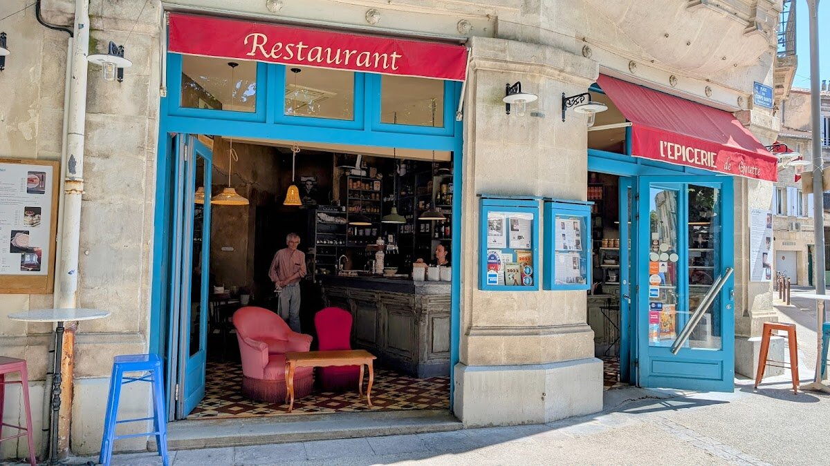 Chez Ginette et Marcel – Chez Ginette et Marcel, 25-27 Place des Corps Saints, 84000 Avignon (photo 1)