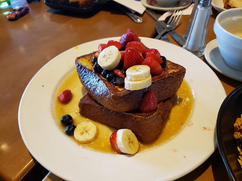 Cochon Dingue Champlain – 46 Blvd Champlain (Petit-Champlain) (photo 2)