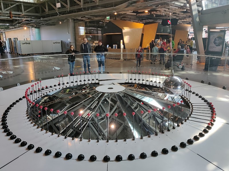 Copernicus Science Center – Powiśle, Varsovie (photo 2)