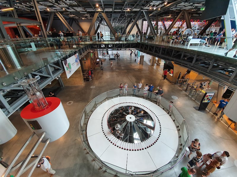 Copernicus Science Center – Powiśle, Varsovie (photo 3)