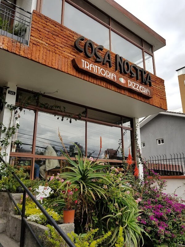 Cosa Nostra – La Floresta, Quito (photo 1)