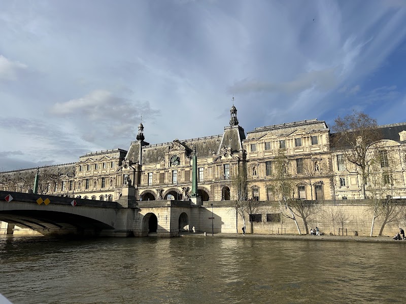 Croisière sur la Seine – Square du Vert-Galant, près du Pont Neuf, Paris (photo 2)