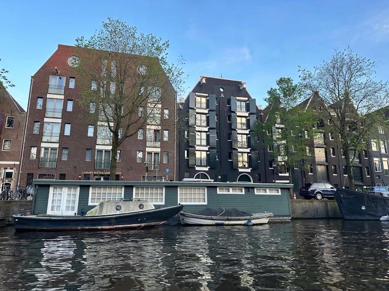 Croisière sur les canaux d'Amsterdam – Prins Hendrikkade 25, 1012 TM Amsterdam, Pays-Bas (photo 2)