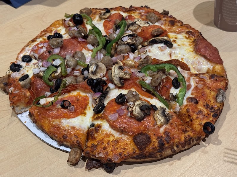 Curry Pizza Patio – Yosemite Valley (photo 2)