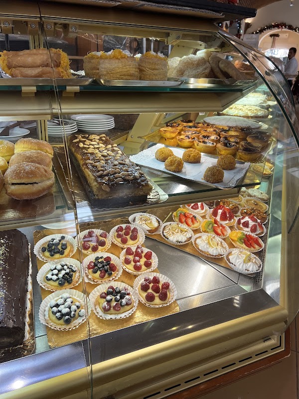 Pastelaria Gardy – R. de Santo António, Faro 8000-283 (photo 3)