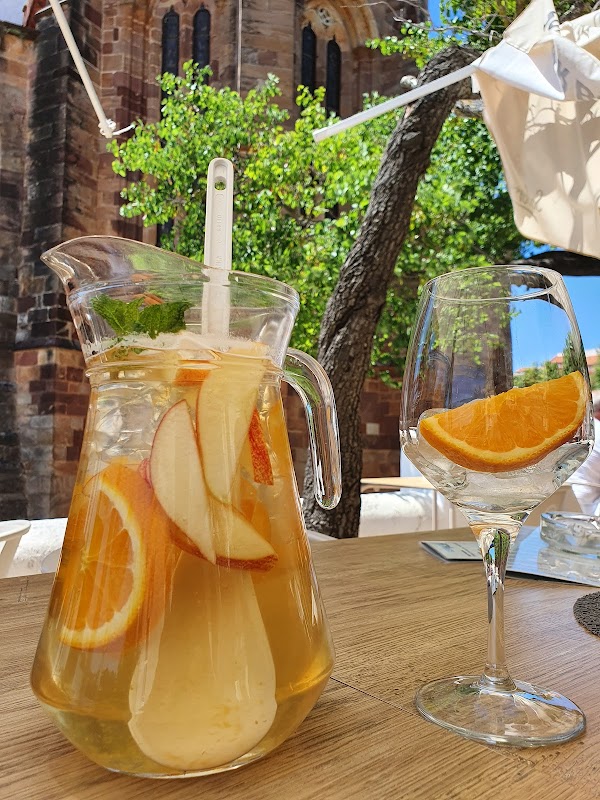 Café Inglês – Escadas do Castelo, Silves 8300-182 (photo 2)