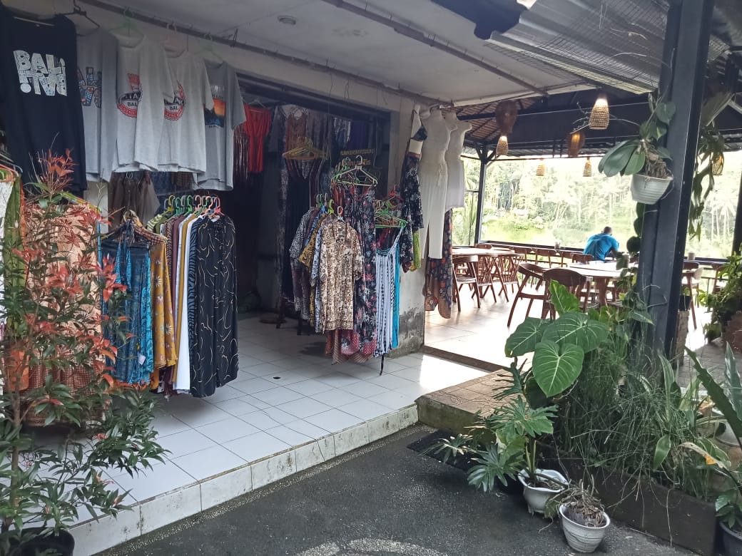 Teras Padi Café – Tegallalang (photo 1)